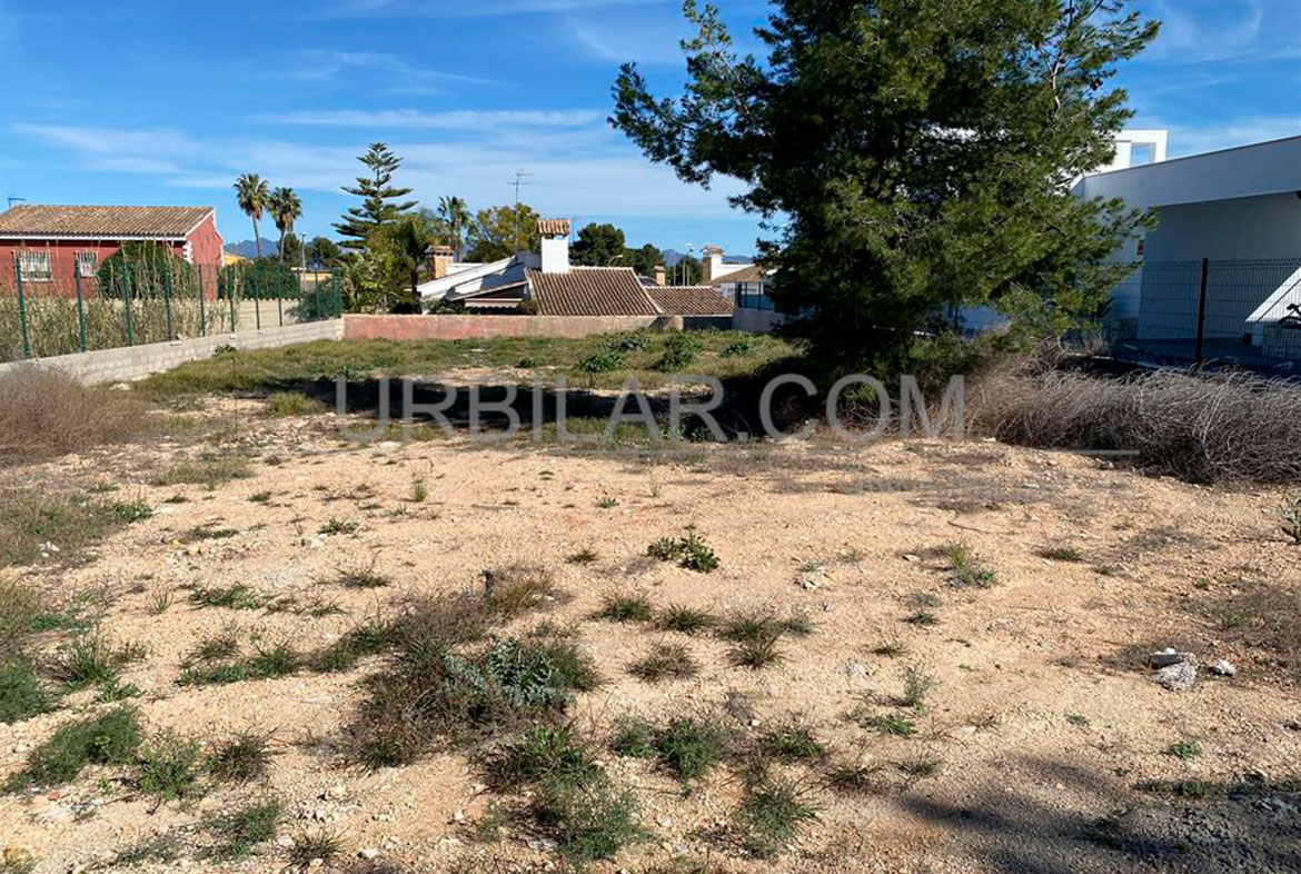 Terreno edificable en venta en Mislata - Urbilar Inmobiliaria